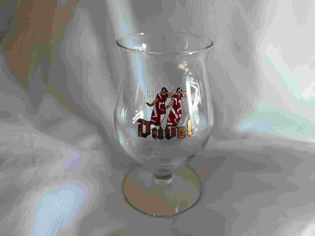 Duvel glas 2004, twee meiden, Verzamelen, Glas en Borrelglaasjes, Ophalen of Verzenden, Zo goed als nieuw, Bierglas