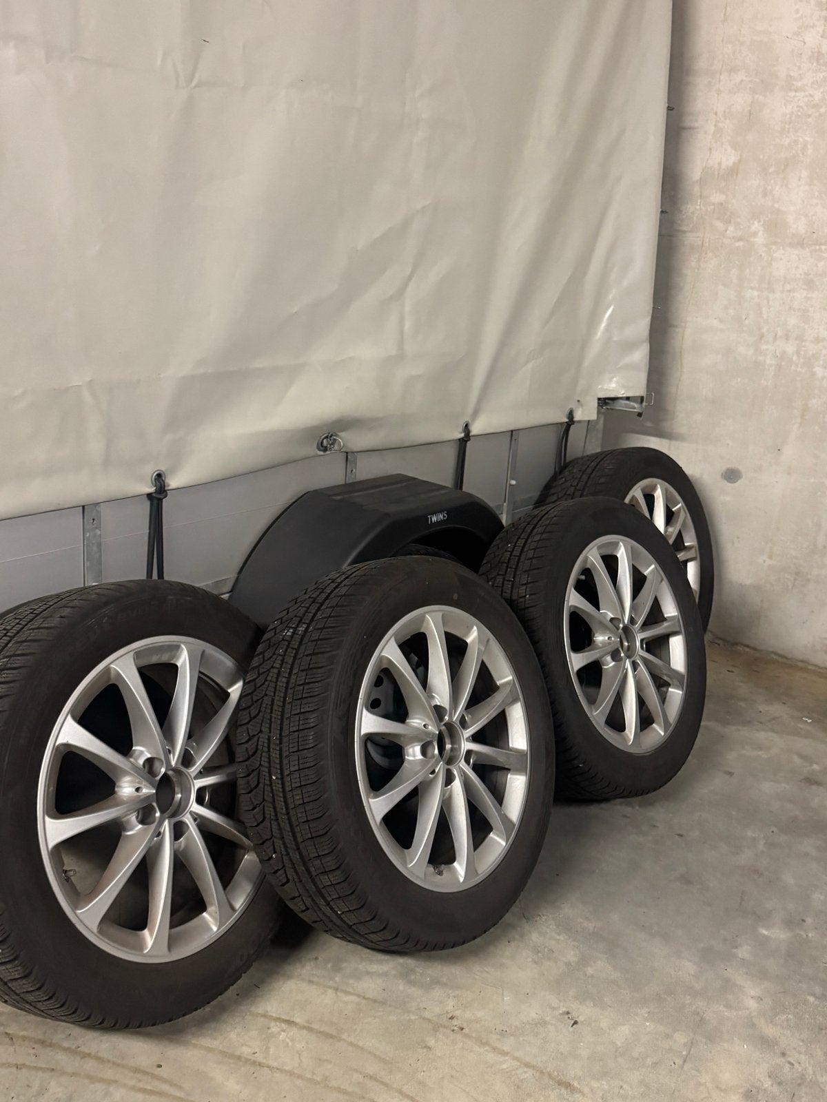 Mercedes a klasse w177 winterbanden plus velgen - Hankook, Auto-onderdelen, Banden en Velgen, Ophalen, Gebruikt, Banden en Velgen