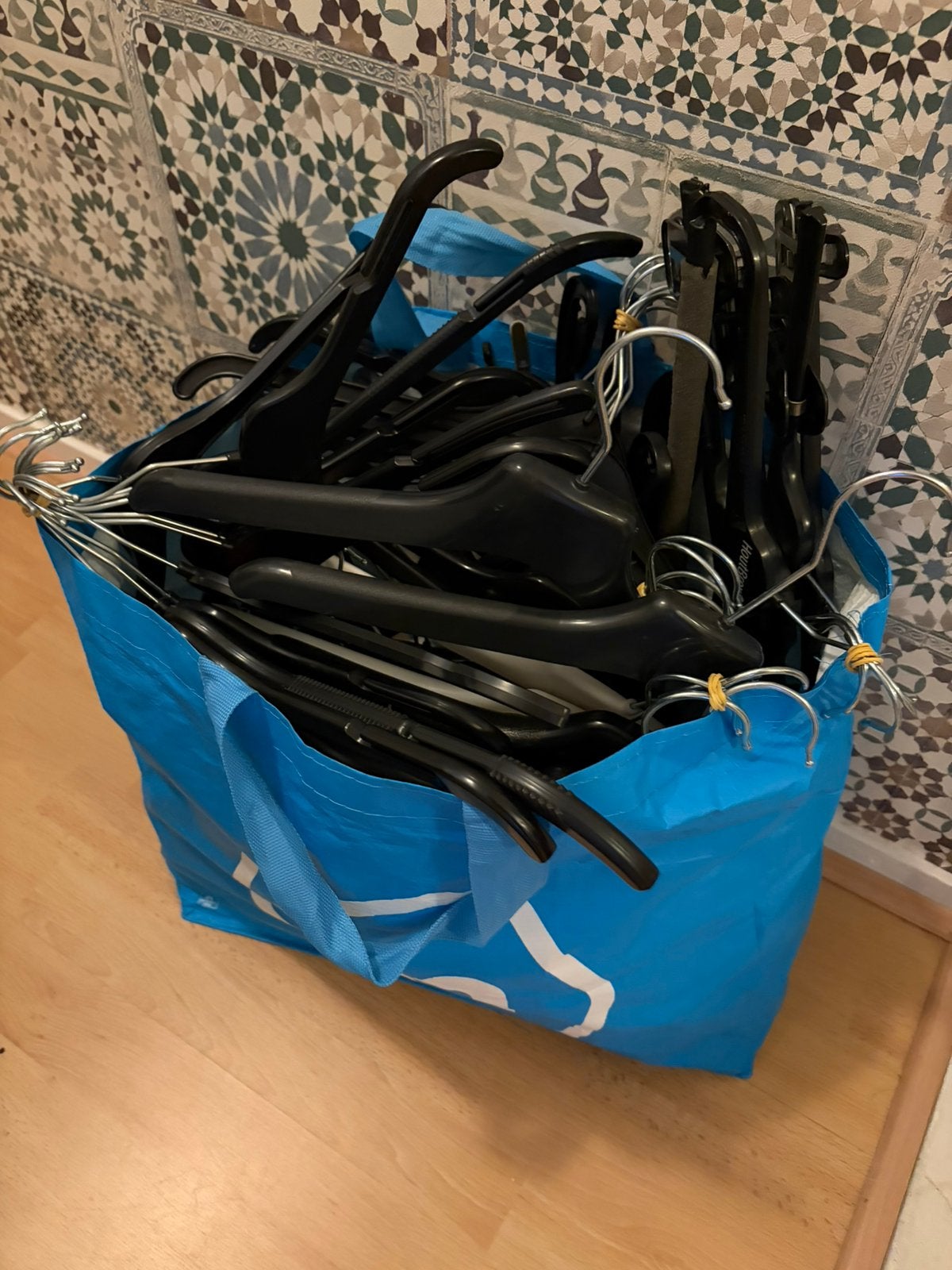 Kledinghangers, Kleding | Dames, Kledinghangers, Ophalen of Verzenden, Zo goed als nieuw, Kunststof
