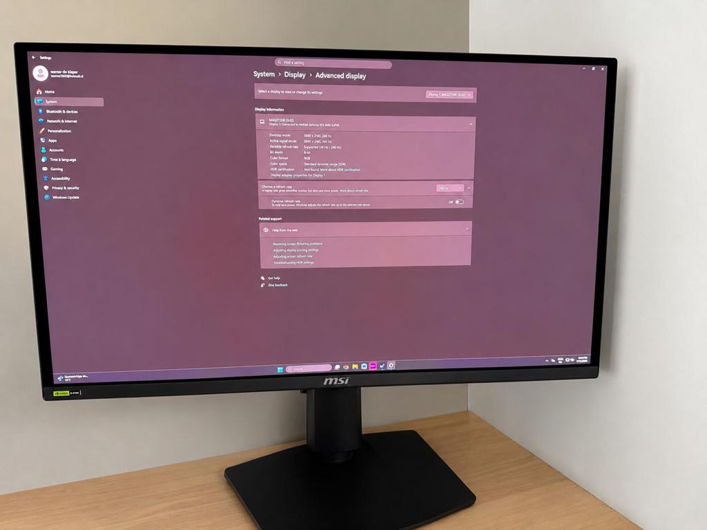 MSI OLED monitor, Minder dan 1 ms, Overige typen, HDMI, 201 Hz of meer