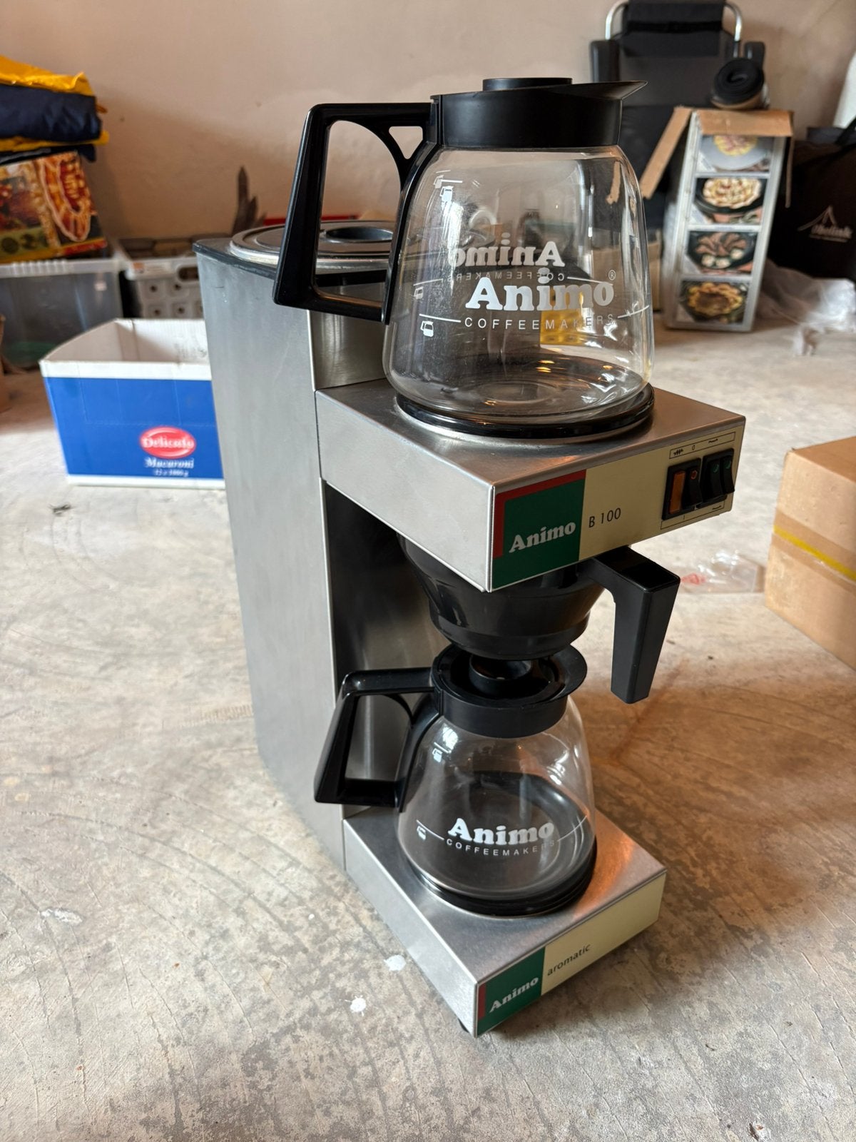 Animo b100 koffiezetapparaat, 10 kopjes of meer, Ophalen, Zo goed als nieuw, Koffiemachine