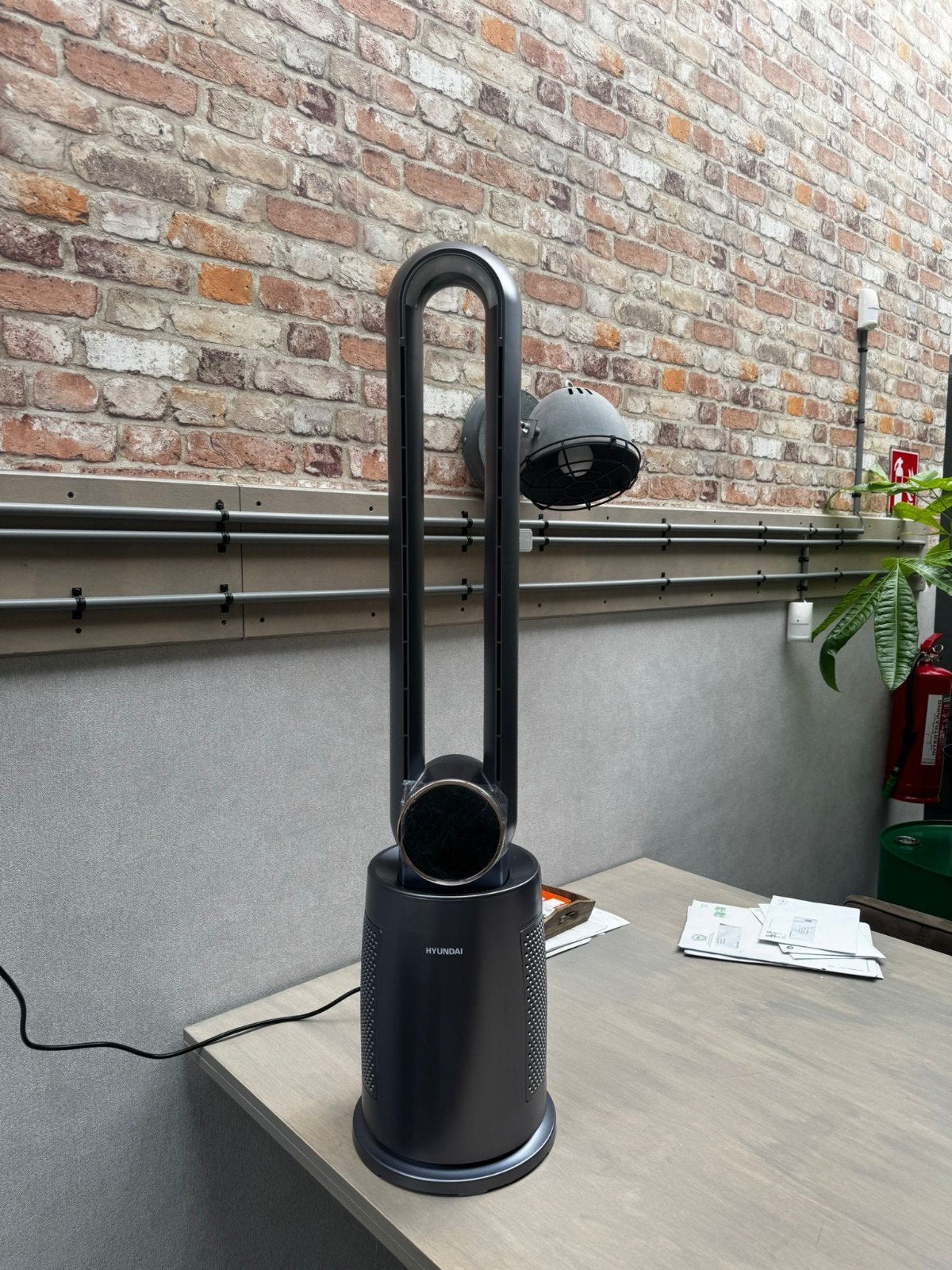 Hyundai ventilator bladeless Fan Pro FFSI-30BCNK2A, Verzenden, Zo goed als nieuw, Torenventilator