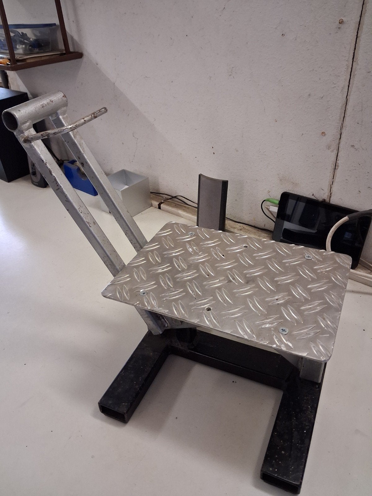 Degelijke motorfiets lift, Motoren, Ophalen