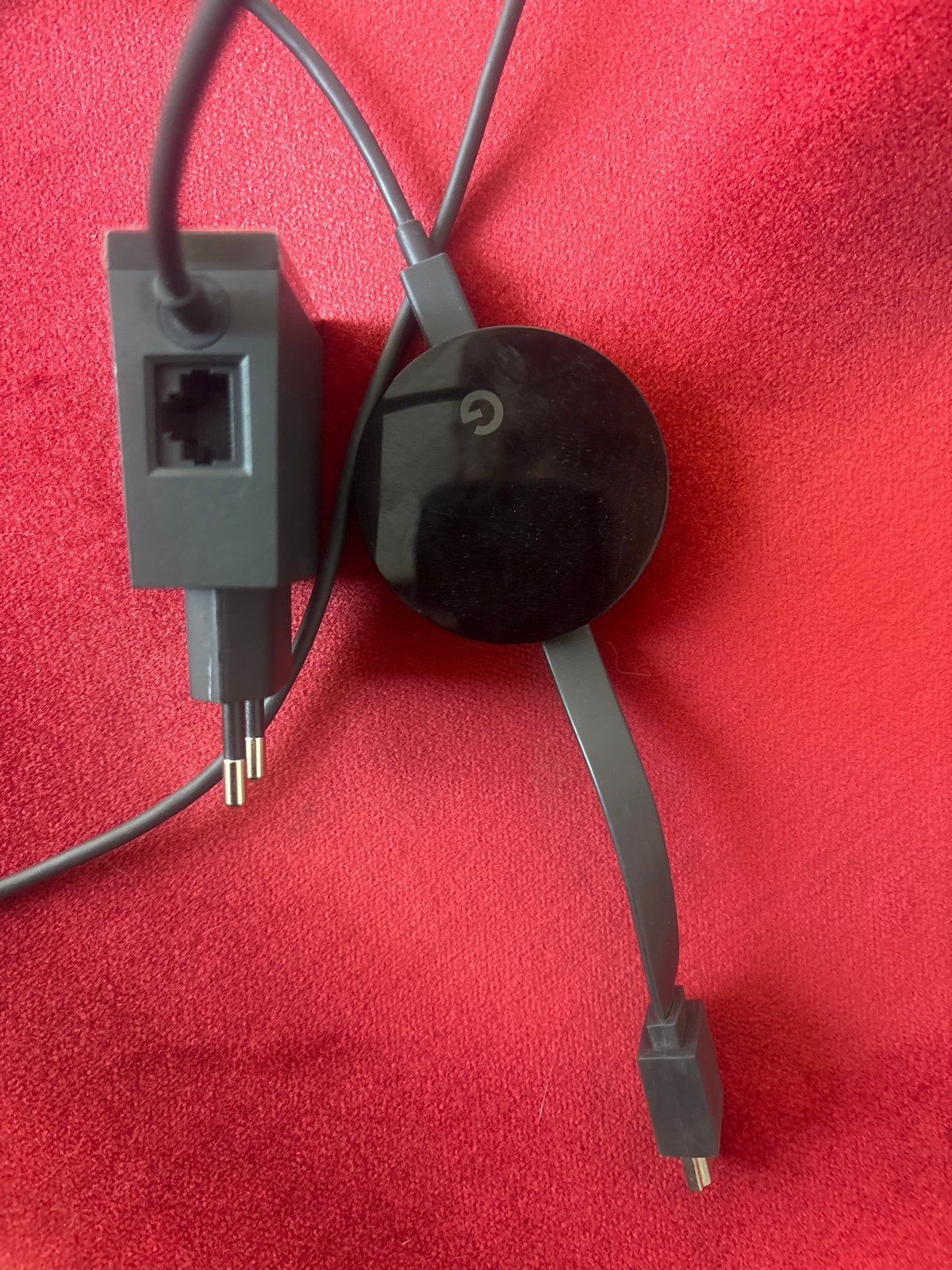 Chromecast Ultra 4K met adapter en netwerkaansluiting, Audio, Tv en Foto, Ophalen of Verzenden, Zo goed als nieuw, HDMI