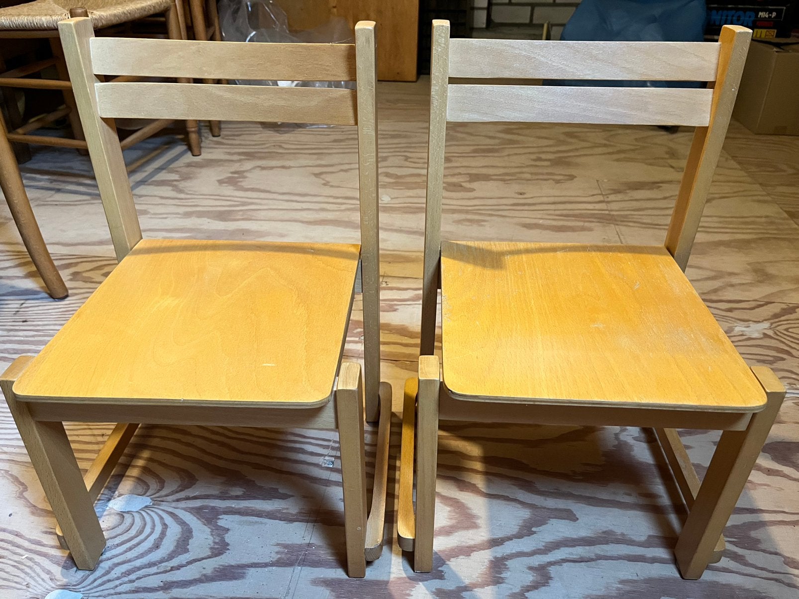 Kinderstoelen panter ikea, Huis en Inrichting, Ophalen, Zo goed als nieuw, Bruin, Eén