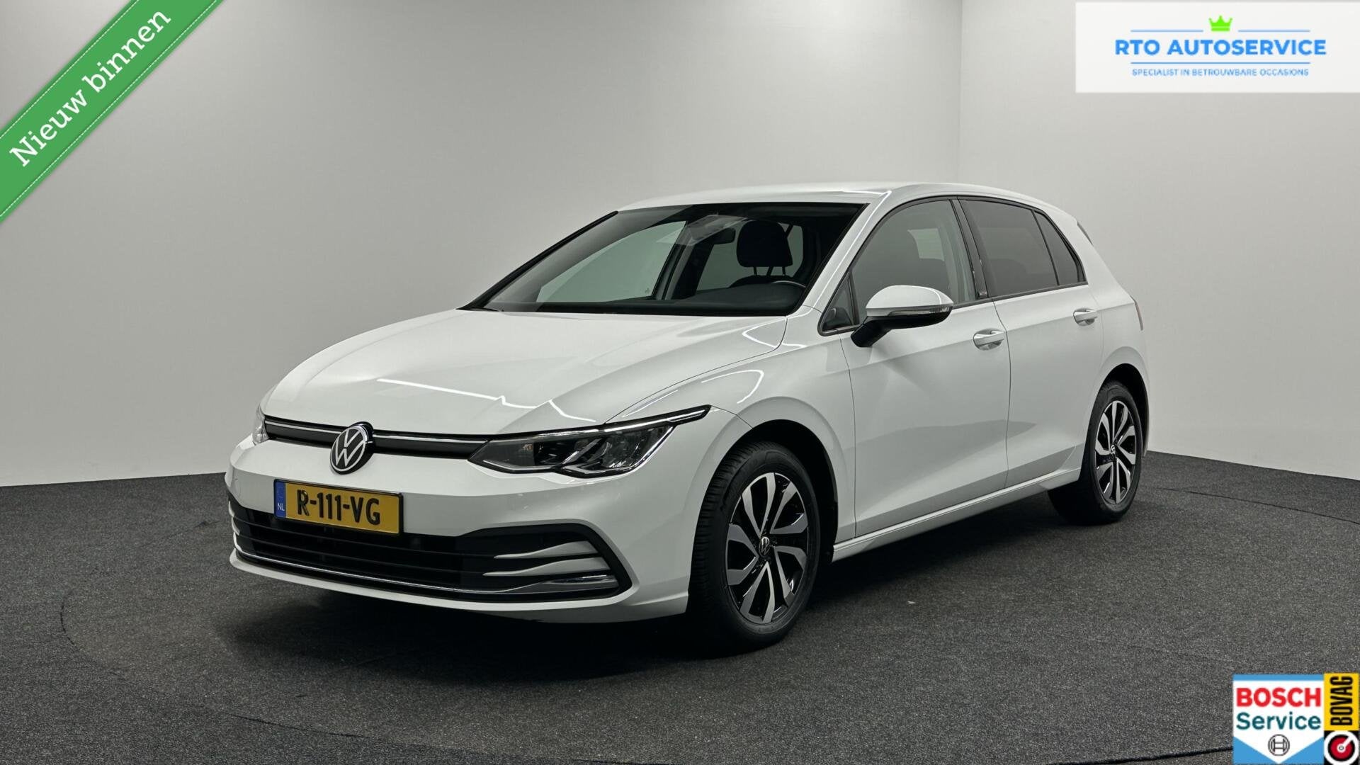 Volkswagen Golf 1.5 TSI Life Business|DAB|Stuur/Stuurverwarm, Voorwielaandrijving, Stof, Euro 6, 4 cilinders