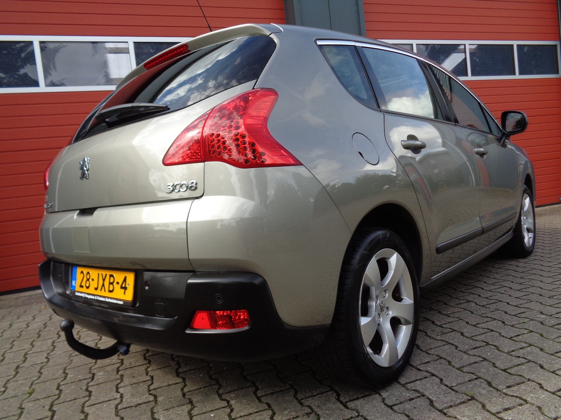 Peugeot 3008 1.6 VTi Première,93000 km NAP Dealer onderhoud, Auto's, Voorwielaandrijving, Gebruikt, 4 cilinders, Handgeschakeld
