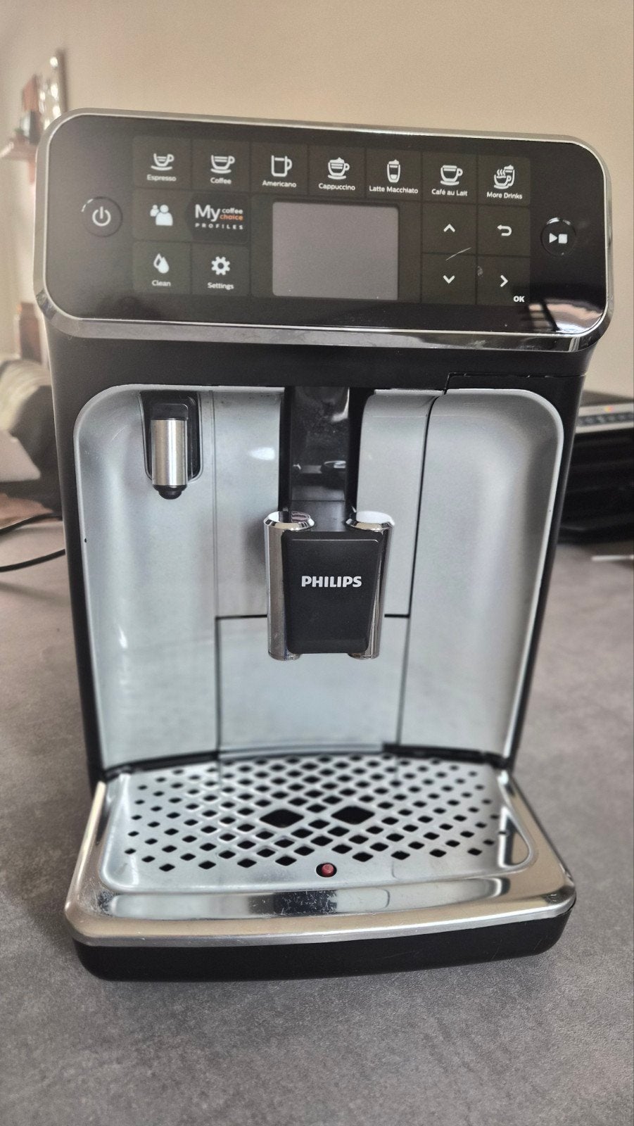 Philips LatteGo Volautomatisch Koffiemachine - 4300 EP4346, Ophalen, Gebruikt, Koffiemachine, 2 tot 4 kopjes