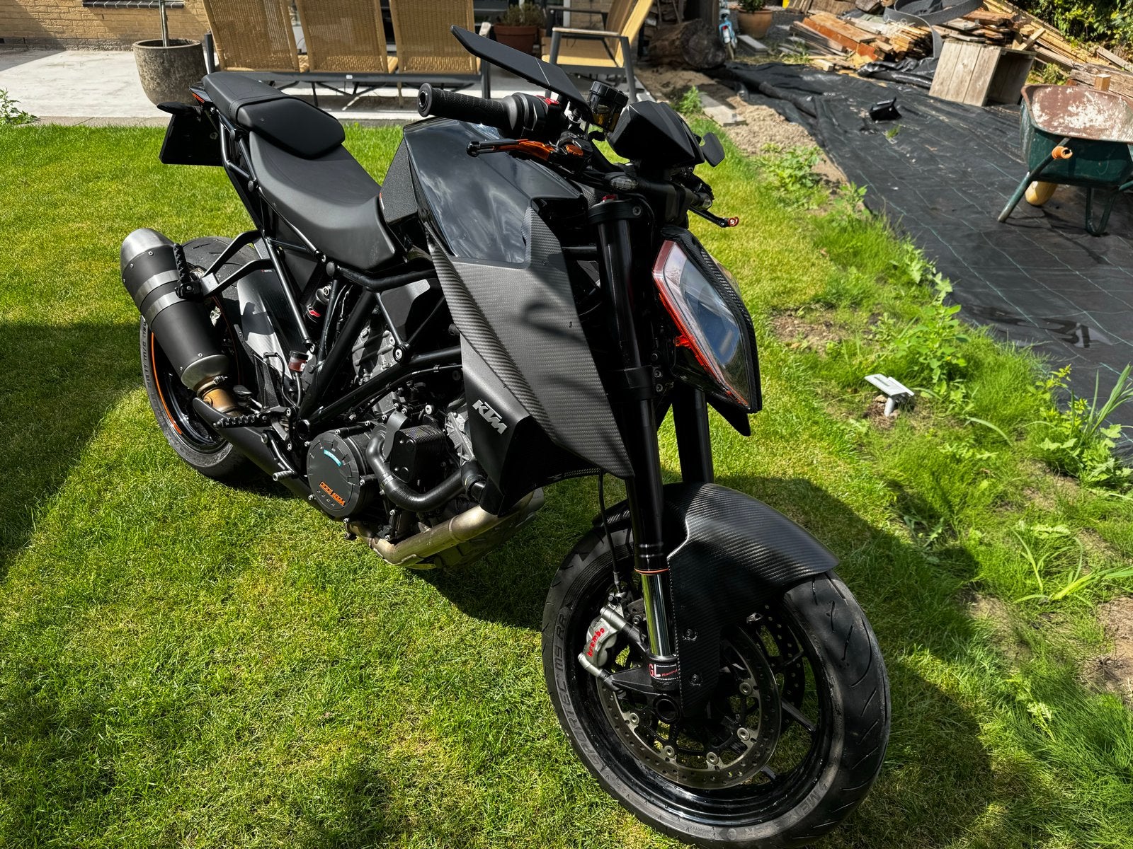 KTM Superduke 1290 R Black Edition - Volledig Uitgerust, 2 cilinders, Motorrijbewijs A, Gebruikt, Particulier