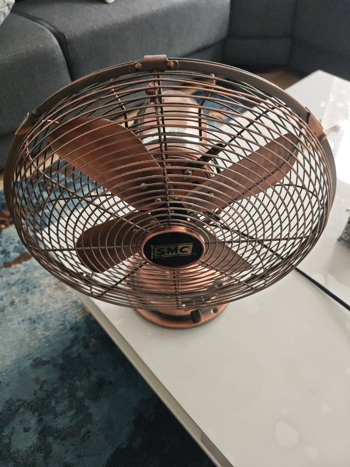 Koperkleurige Tafelventilator - SMC Desk Fan, Ophalen of Verzenden, Gebruikt, Tafelventilator