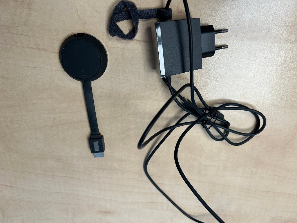 Google Chromecast met Ethernet-adapter, Ophalen of Verzenden, Zo goed als nieuw, HDMI, Zonder harde schijf