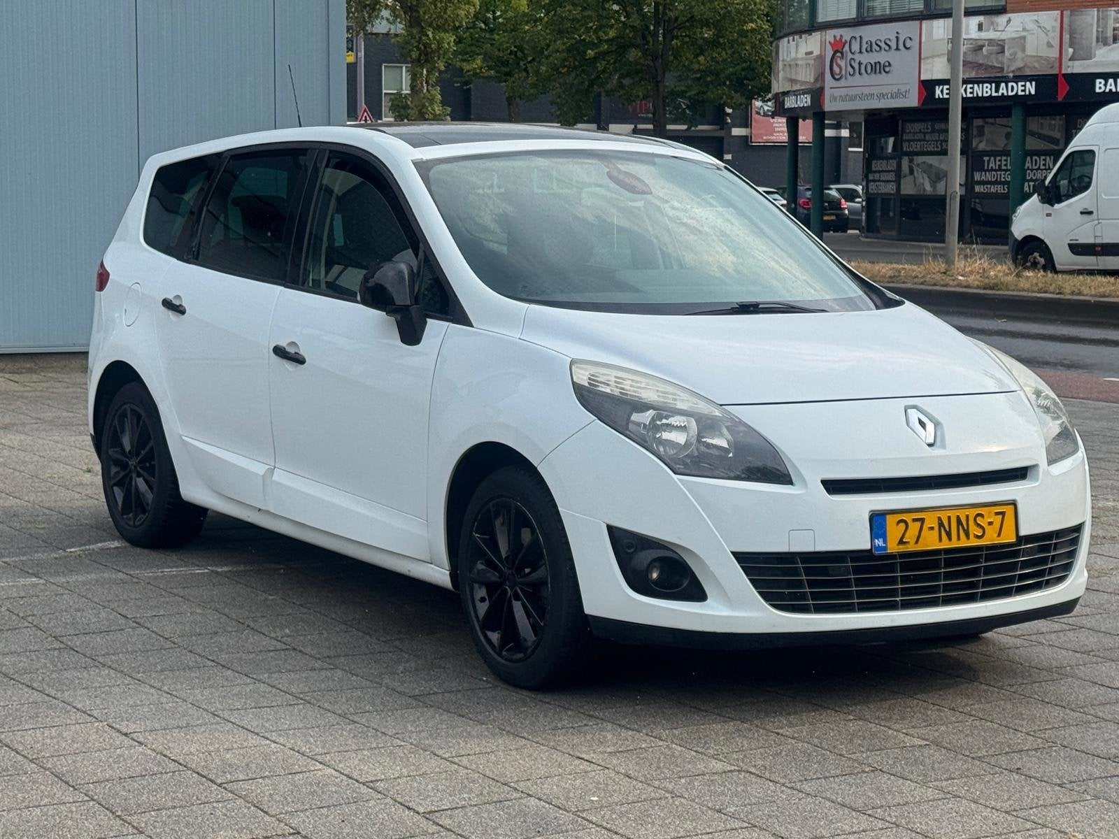 Renault Grand Scénic 1.4 TCe Celsium.achteruitrijcamera/cru, Voorwielaandrijving, Gebruikt, 4 cilinders, Parkeersensor