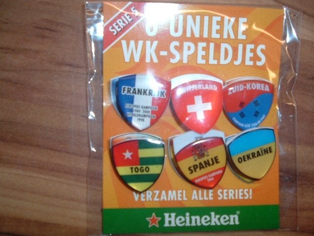 Heineken WK speldjes Serie 5, Ophalen of Verzenden, Nieuw, Overige typen, Heineken