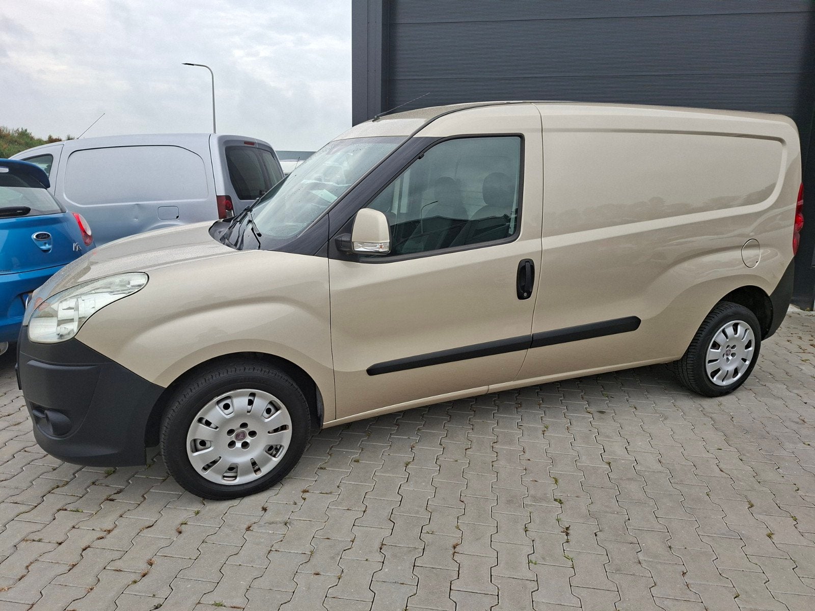 Fiat Doblo Benzine 1.4 16V 95pk Maxi / Lang *UNIEK* 2011, Auto's, Bestelauto's, Voorwielaandrijving, Cruise Control, 14 km/l, Bedrijf