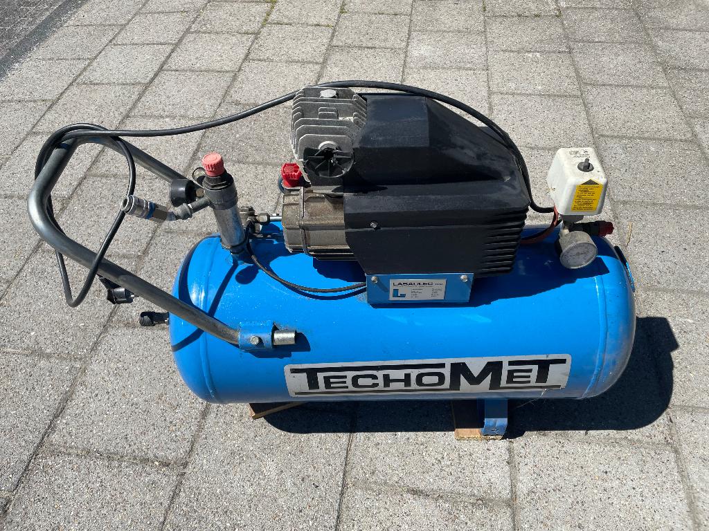 Compressor, Doe-het-zelf en Verbouw, Ophalen, Gebruikt, 6 tot 10 bar, 25 tot 100 liter