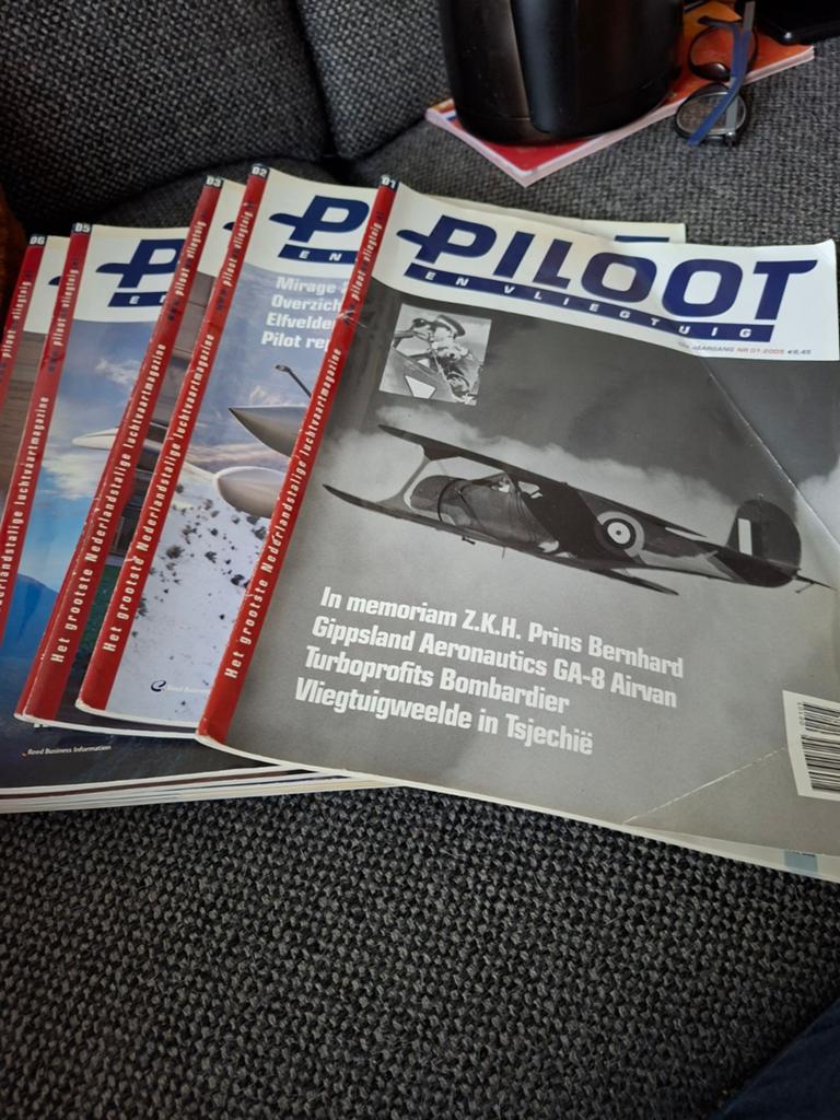 Piloot en vliegtuig tijdschrift jaar 2005 compleet, Ophalen, 1980 tot heden, Tijdschrift