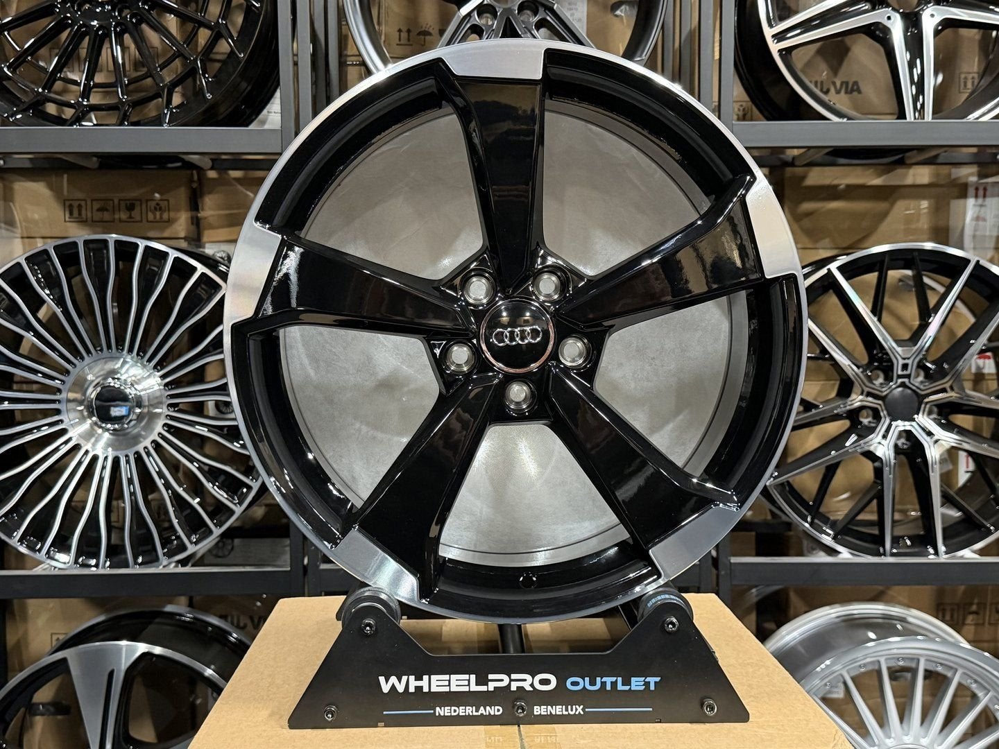 19 inch Audi ROTOR STYLE velgen A3 S3 RS3 A4 Q3 Q5 Golf 7 8, Auto-onderdelen, Banden en Velgen, Velg(en), -, -, Nieuw