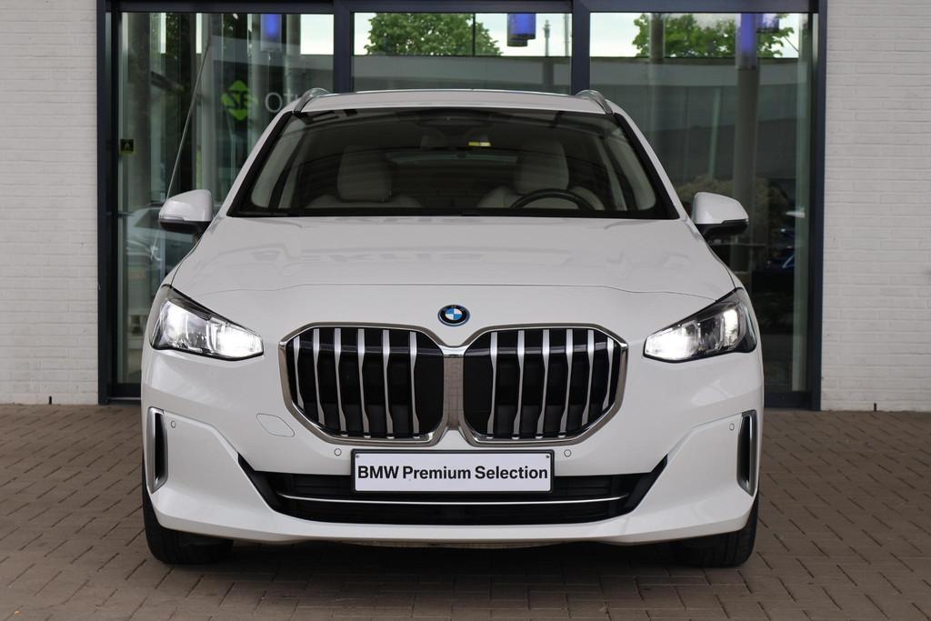 BMW 2 Serie Active Tourer 225e xDrive | Trekhaak Elektrisch, Auto's, Automaat, 1800 kg, Gebruikt, Euro 6
