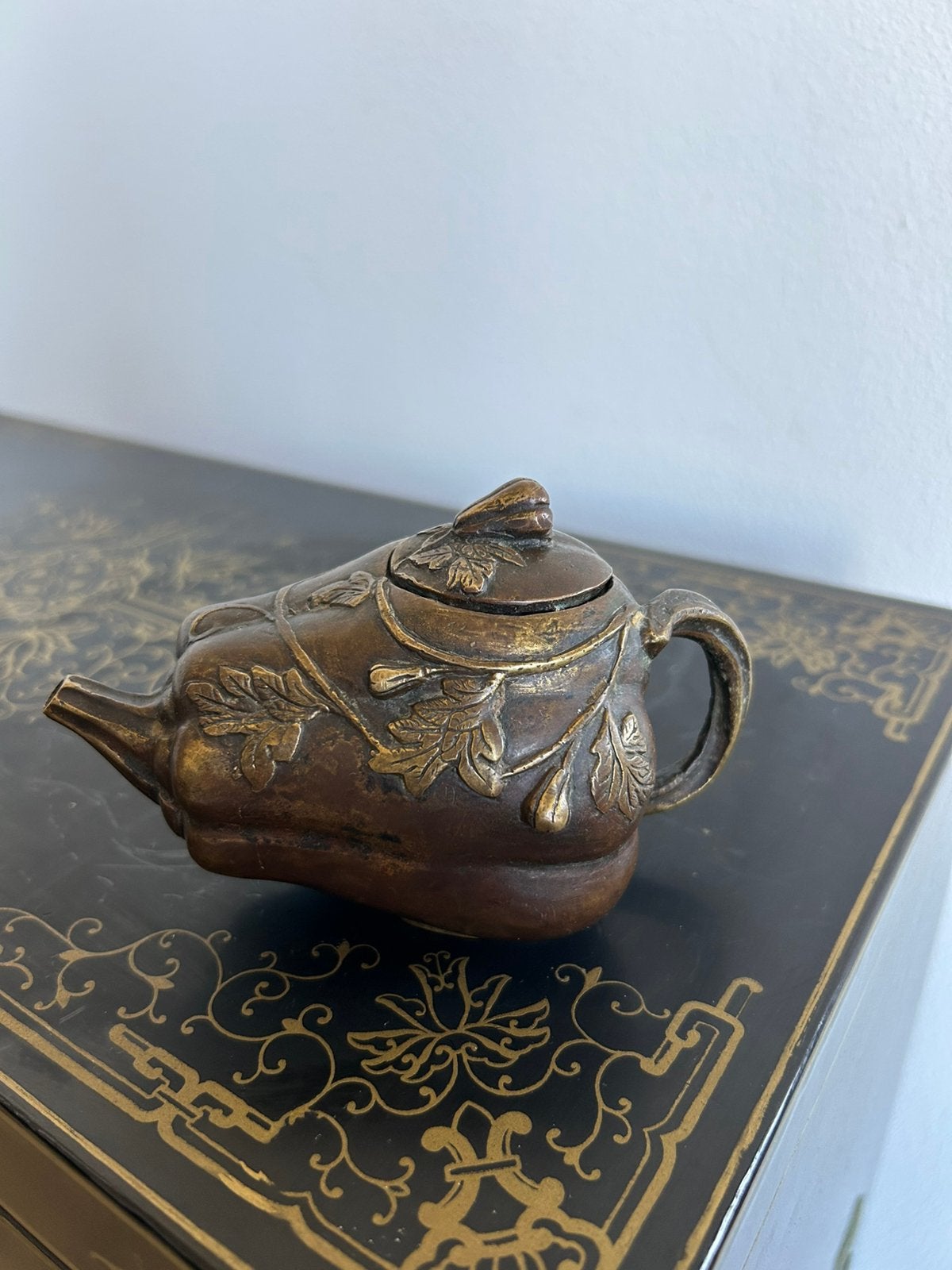 Antieke Chinese bronzen Yixing theepot, gemerkt, Antiek en Kunst, Ophalen of Verzenden