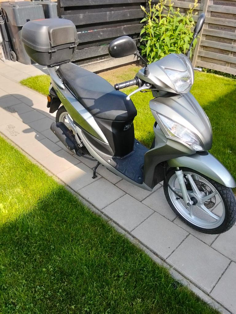 Scooter, Fietsen en Brommers, Ophalen, Honda, Gebruikt, Maximaal 45 km/u