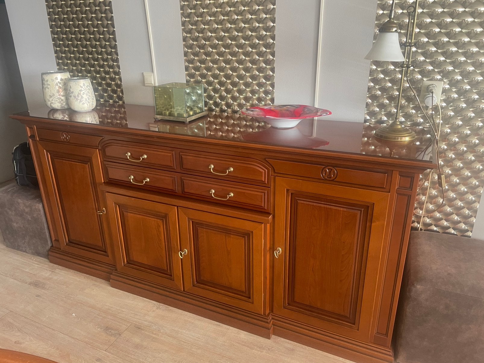 Te koop,prachtige dressoir, Ophalen of Verzenden, Zo goed als nieuw, 25 tot 50 cm, 200 cm of meer