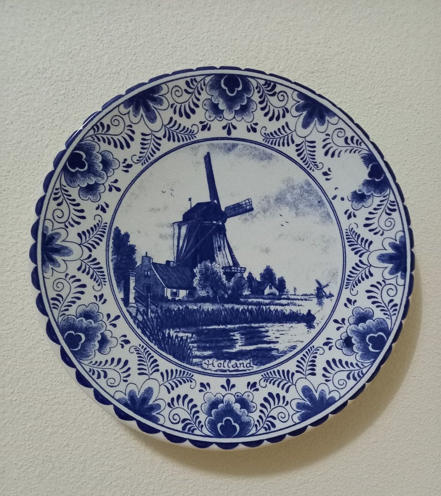 Delfst blauw wandbord met Hollands landschap, Ophalen of Verzenden