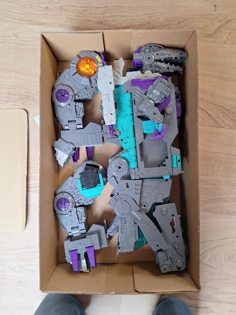 Transformers Titans Return Trypticon, Verzamelen, Transformers, Overige generaties, Ophalen, Zo goed als nieuw