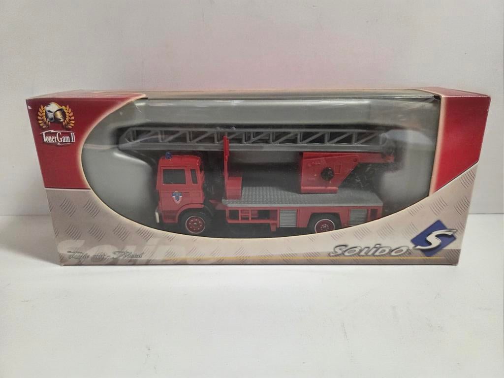 Solido Renault brandweer/ladderwagen nieuw, Auto, ., Nieuw, Ophalen of Verzenden