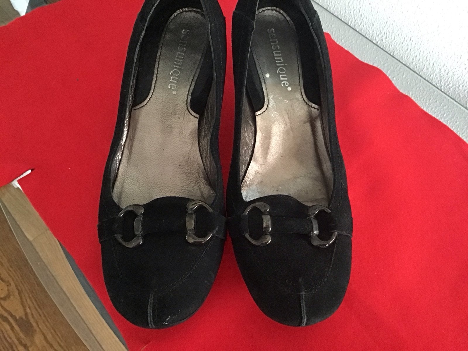 Zwarte Sensunique pumps, maat 38, eenmaal gedragen, Ophalen of Verzenden, Zo goed als nieuw, Zwart, Pumps
