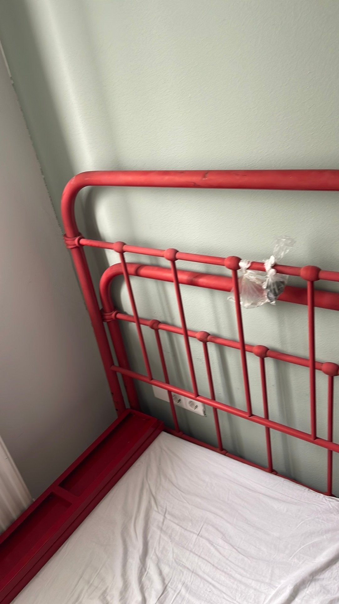 Rood metalen bedframe - 90x200 cm, Ophalen, Gebruikt, 90 cm, Tweepersoons
