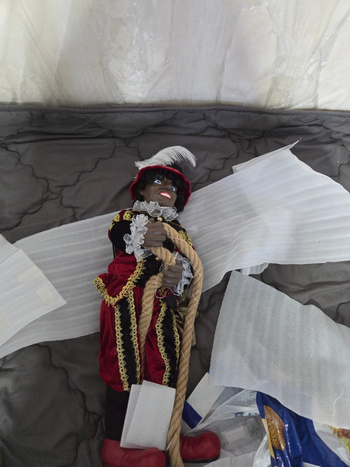 sinterklaas en zwarte pieten spullen, Ophalen