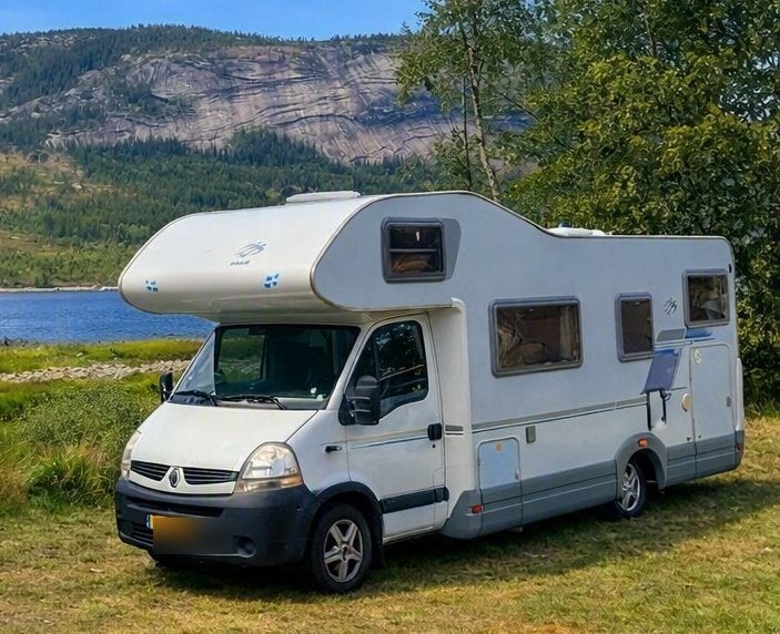 Knaus Camper Sport Traveller 700-2007, Luifel, Chemisch toilet, Koelkast, Alkoof