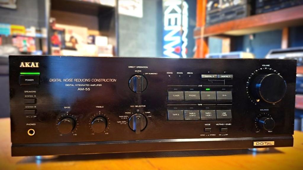 Akai AM‑57 • JAPANSE TOPKWALITEIT • MÉT PHONO ÉN GARANTIE, Overige merken, MADE IN JAPAN, Refurbished, Ophalen of Verzenden