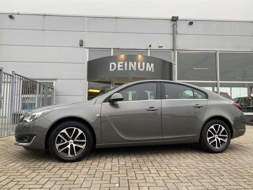 Opel Insignia 1.6 Turbo 170 PK Edition Navigatie, Climate co, Auto's, Stof, 4 cilinders, Origineel Nederlands, Bedrijf