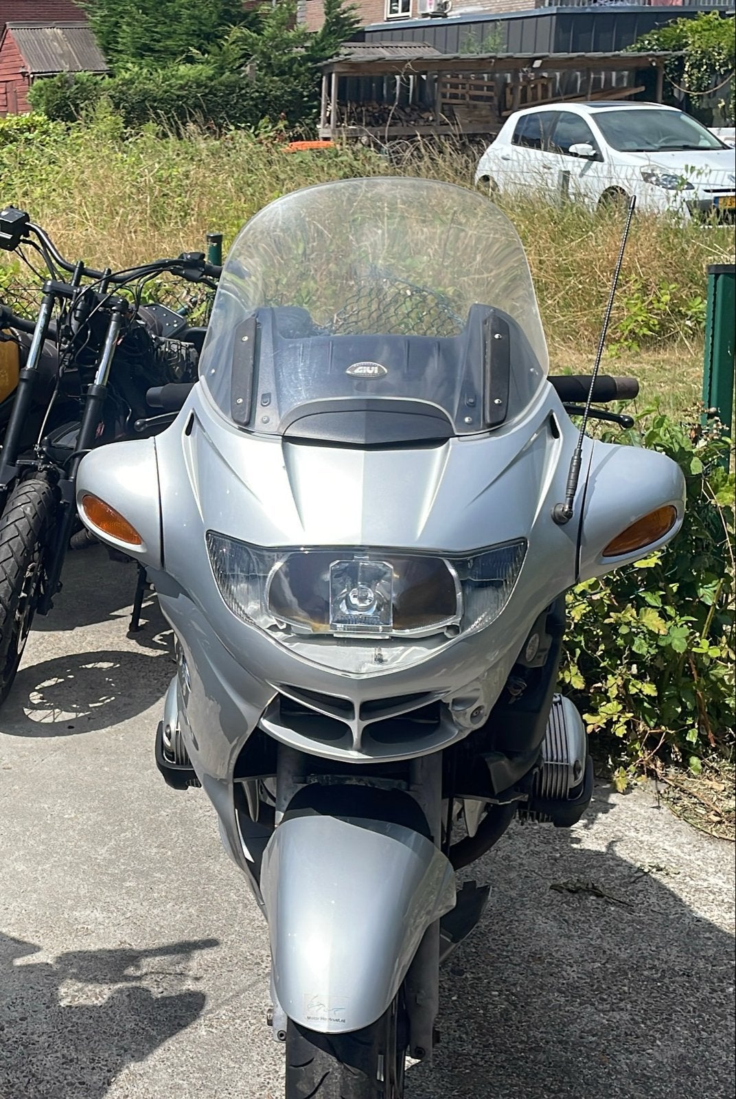 BMW R1150RT 2002 - Cardan, handvatverwarming, koffers, Cardan-aandrijving, 2 cilinders, Motorrijbewijs A, Gebruikt