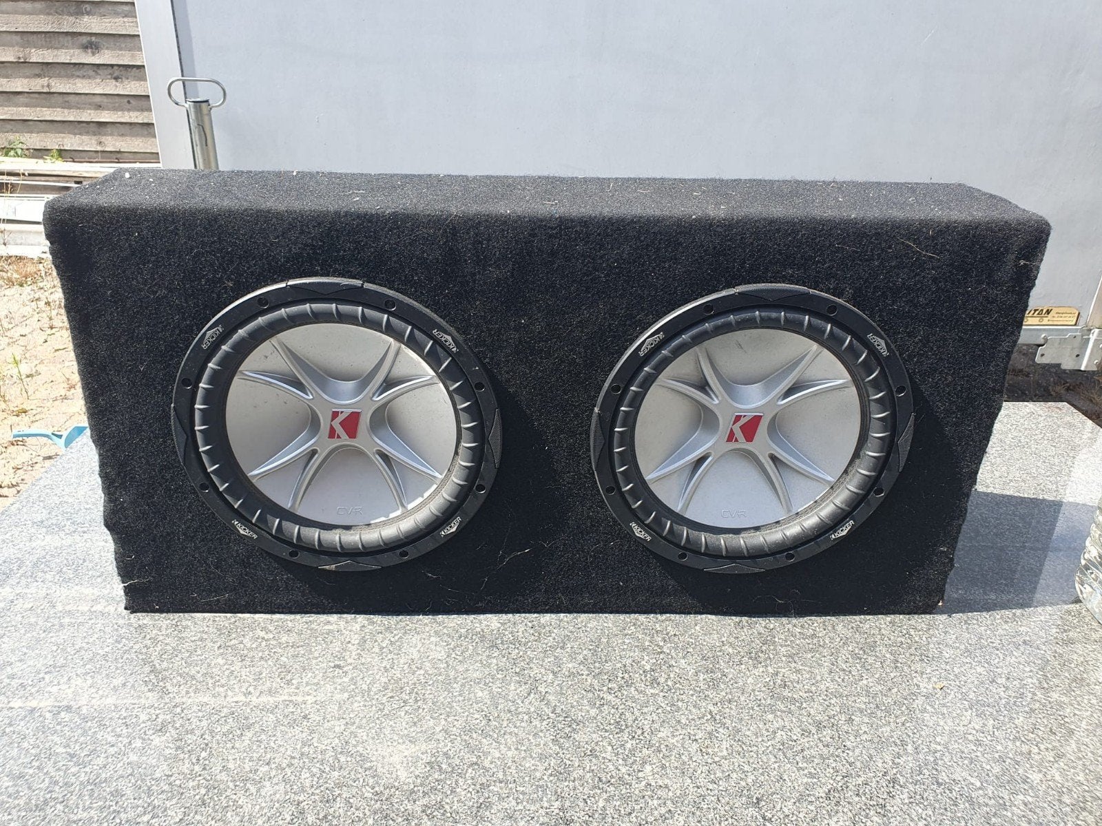 Kicker Subwoofer met Kicker DX300.2 Versterker, Gebruikt, Subwoofer, Ophalen, 150 watt of meer