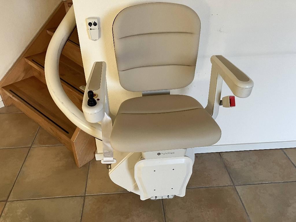 traplift, Ophalen, Gebruikt, Met bocht