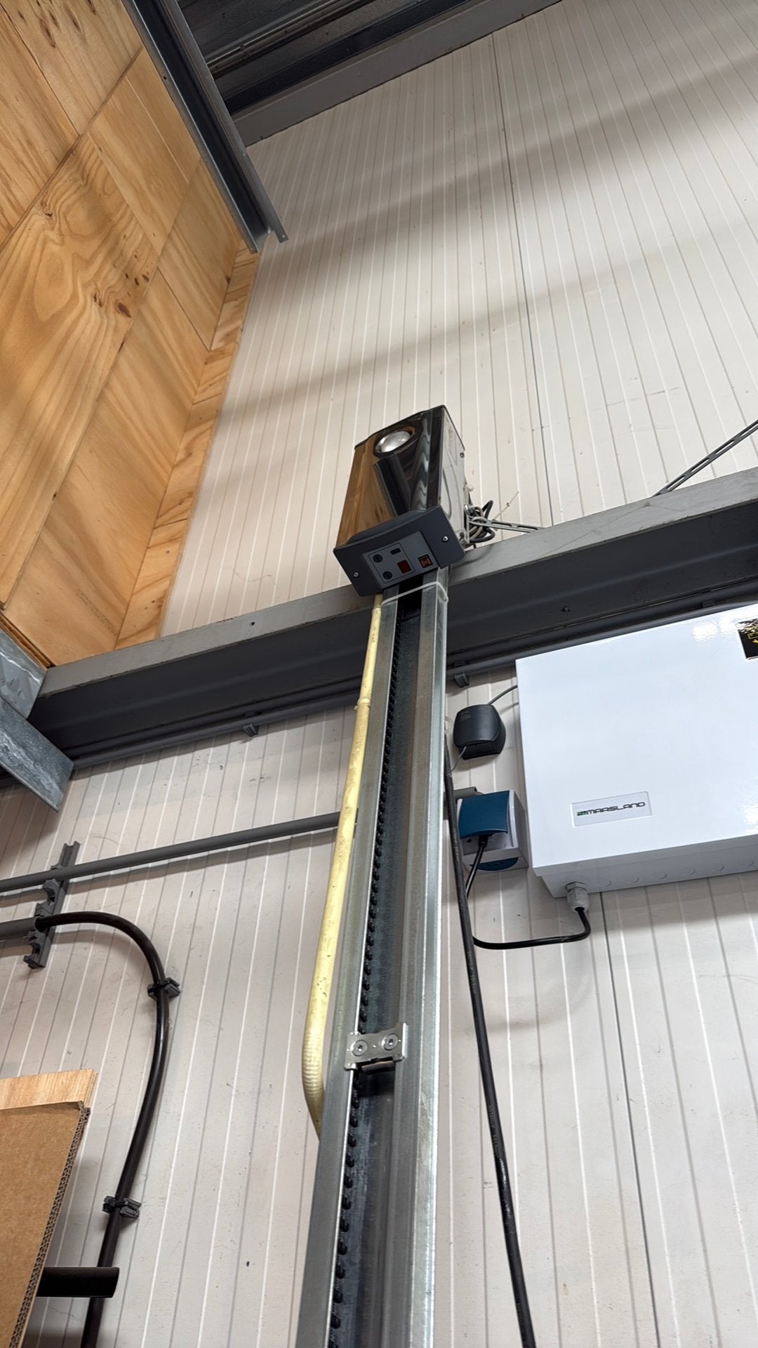 Hormann supramatic e garagedeuraandrijving, Garagedeur, Ophalen of Verzenden, Zo goed als nieuw, 120 cm of meer