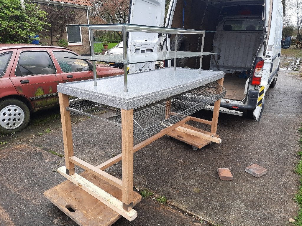 Eet/buffet meubel/tafel met dubbele glazen opstand, Huis en Inrichting, Tafels | Eettafels, Ophalen, Gebruikt, 100 tot 150 cm