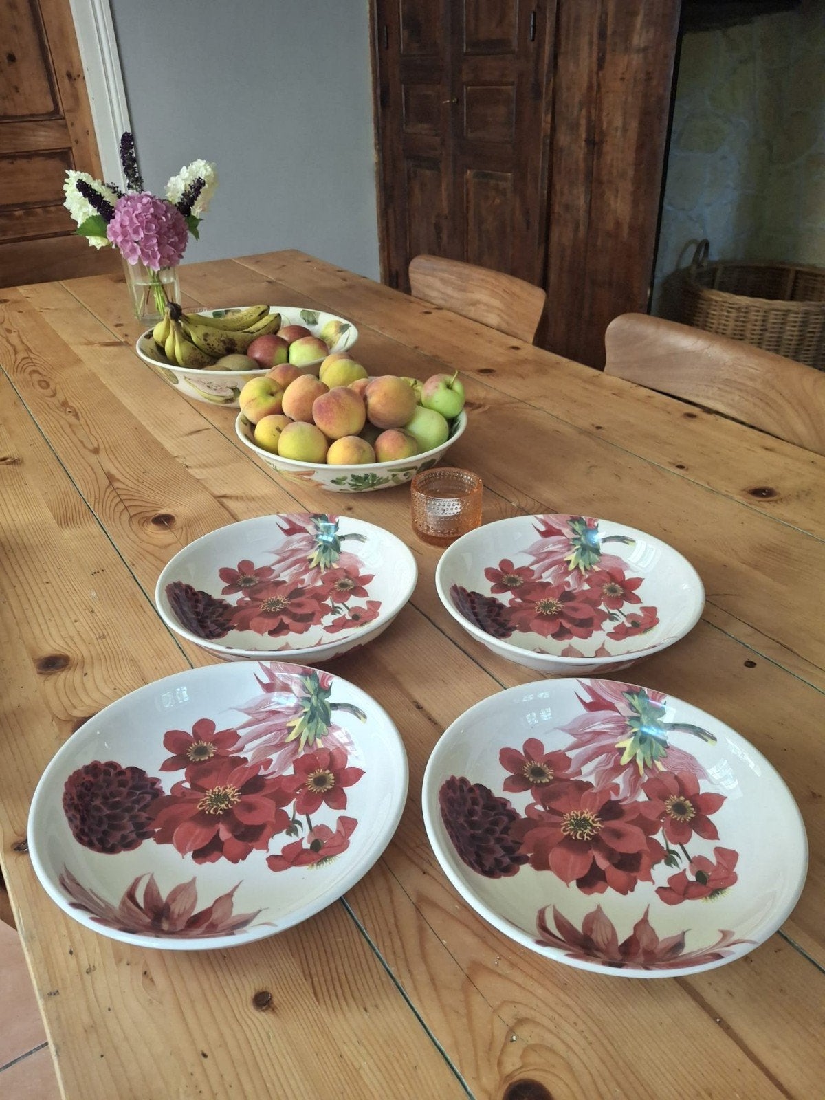 Emma Bridgewater pasta bowls Flowers, Antiek en Kunst, Verzenden