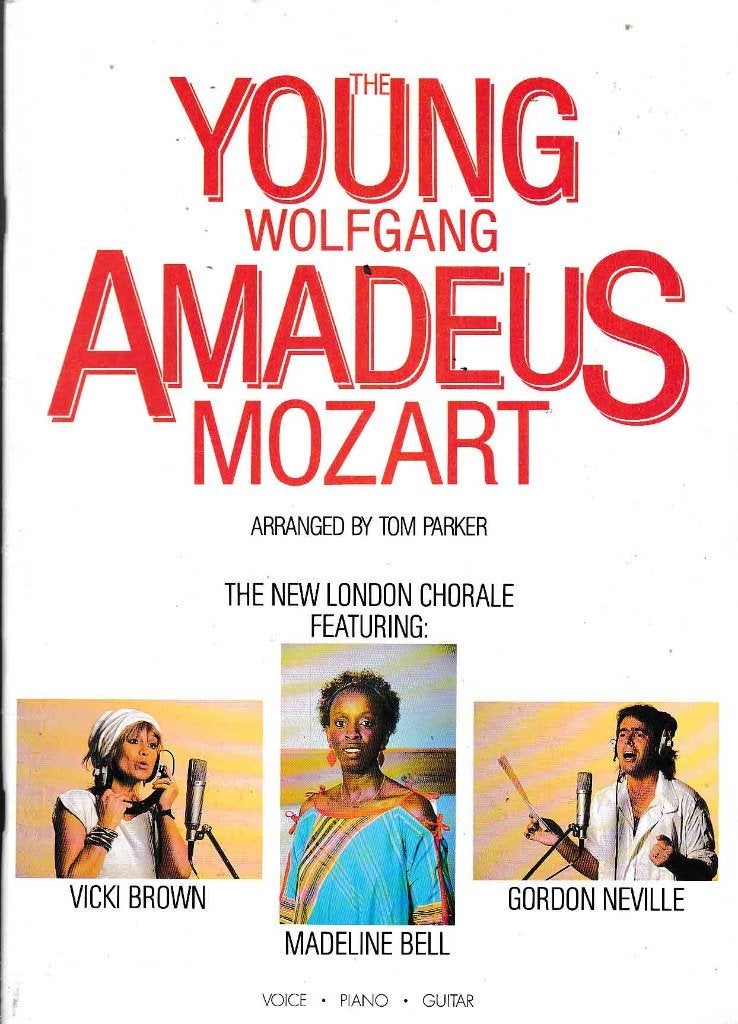 The Young Amadeus Piano Guitar Voice ( 791 ), Gitaar, Ophalen of Verzenden, Zo goed als nieuw, Artiest of Componist