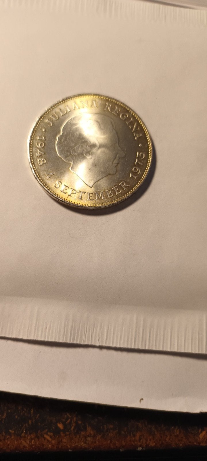 Zilveren 2½ Gulden Juliana 1973 Huwelijk, Postzegels en Munten, Koningin Juliana, Ophalen of Verzenden, Zilver, Losse munt