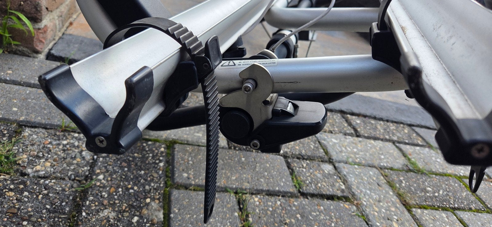 Thule fietsendrager voor de caravan, Ophalen, 2 fietsen, Gebruikt, Trekhaakdrager