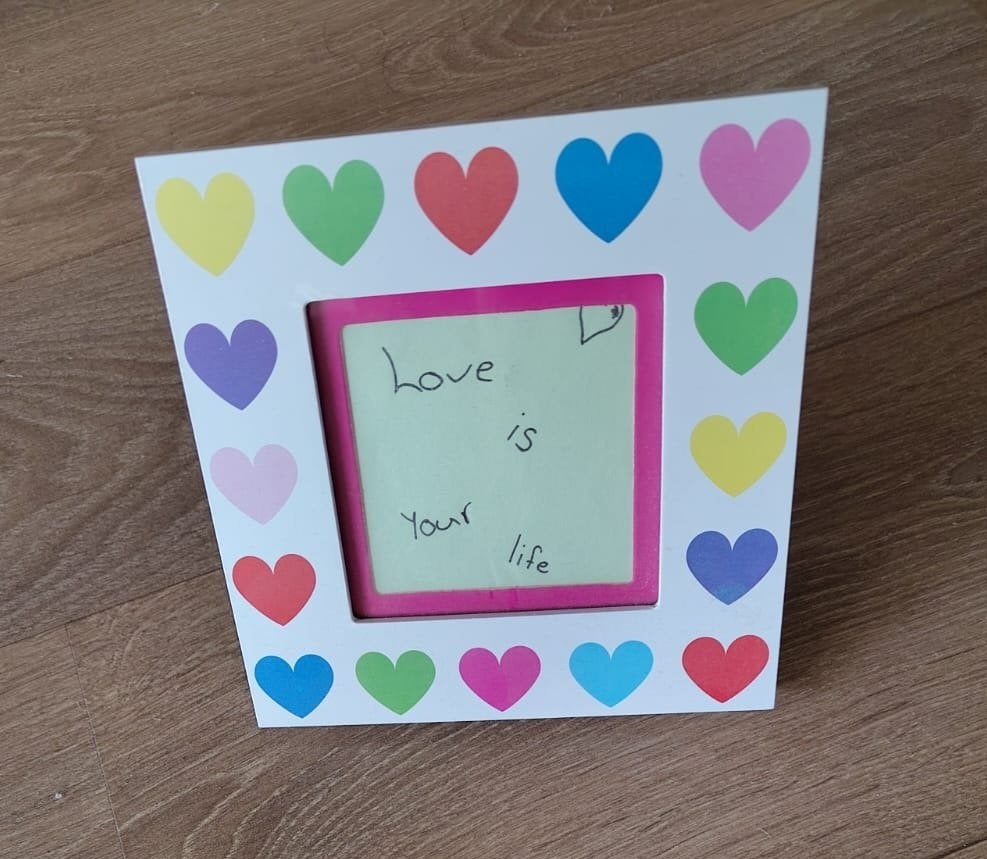 fotolijst met hartjes te koop, Audio, Tv en Foto, Fotografie | Fotolijsten, Gebruikt, Ophalen of Verzenden, Wissellijst, Met glas