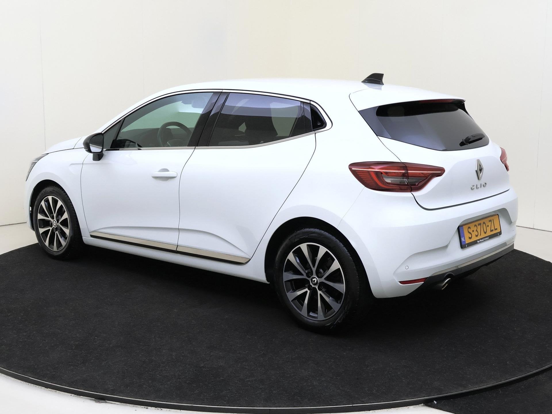 Renault Clio 1.0 TCe 90 Techno Apple Carplay | Stoel/stuurve, Auto's, Voorwielaandrijving, Gebruikt, Euro 6, Leder en Stof