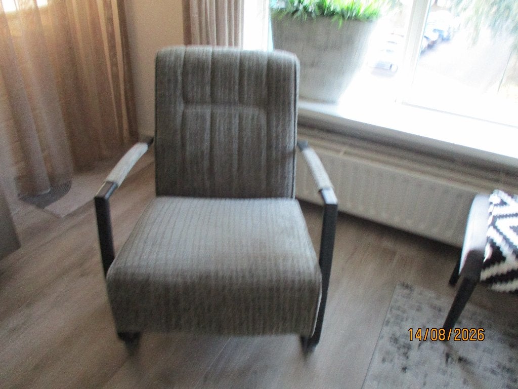 Fauteuil, Ophalen, 75 tot 100 cm, Zo goed als nieuw, Metaal
