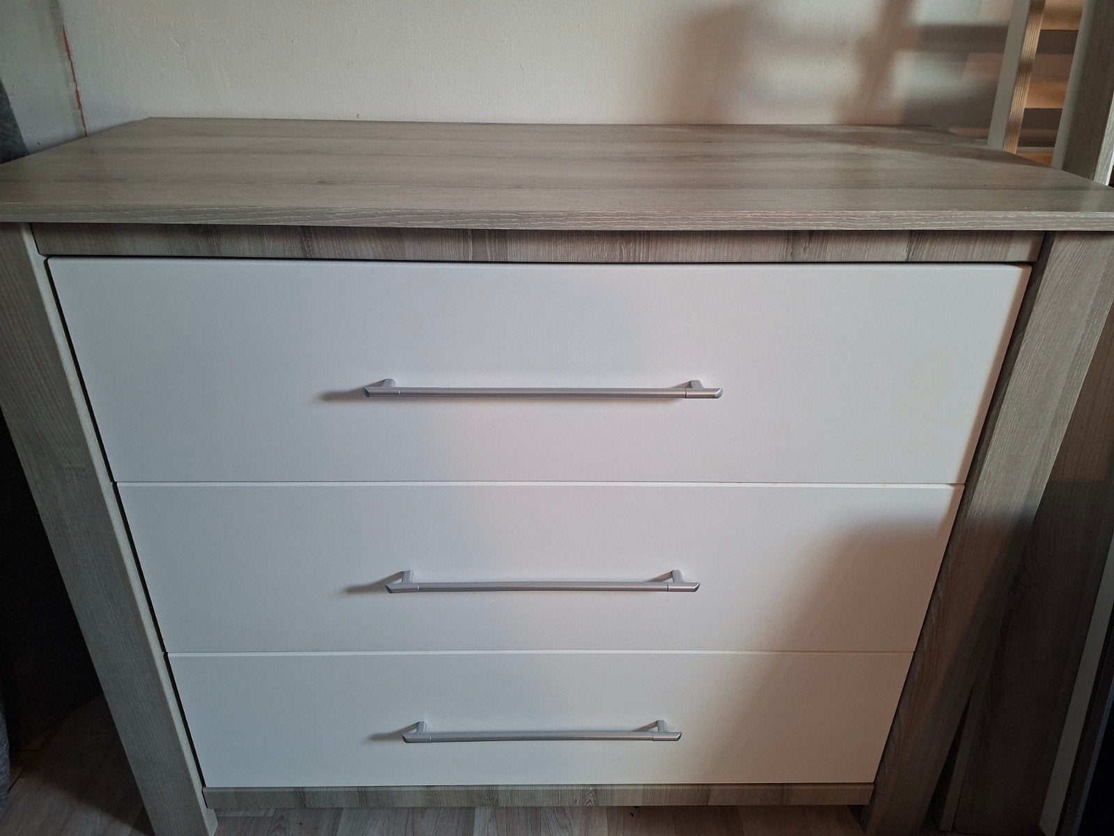 Complete babykamer – ledikant, commode & wandplank zgan, Kinderen en Baby's, Ophalen, Zo goed als nieuw, Jongetje of Meisje