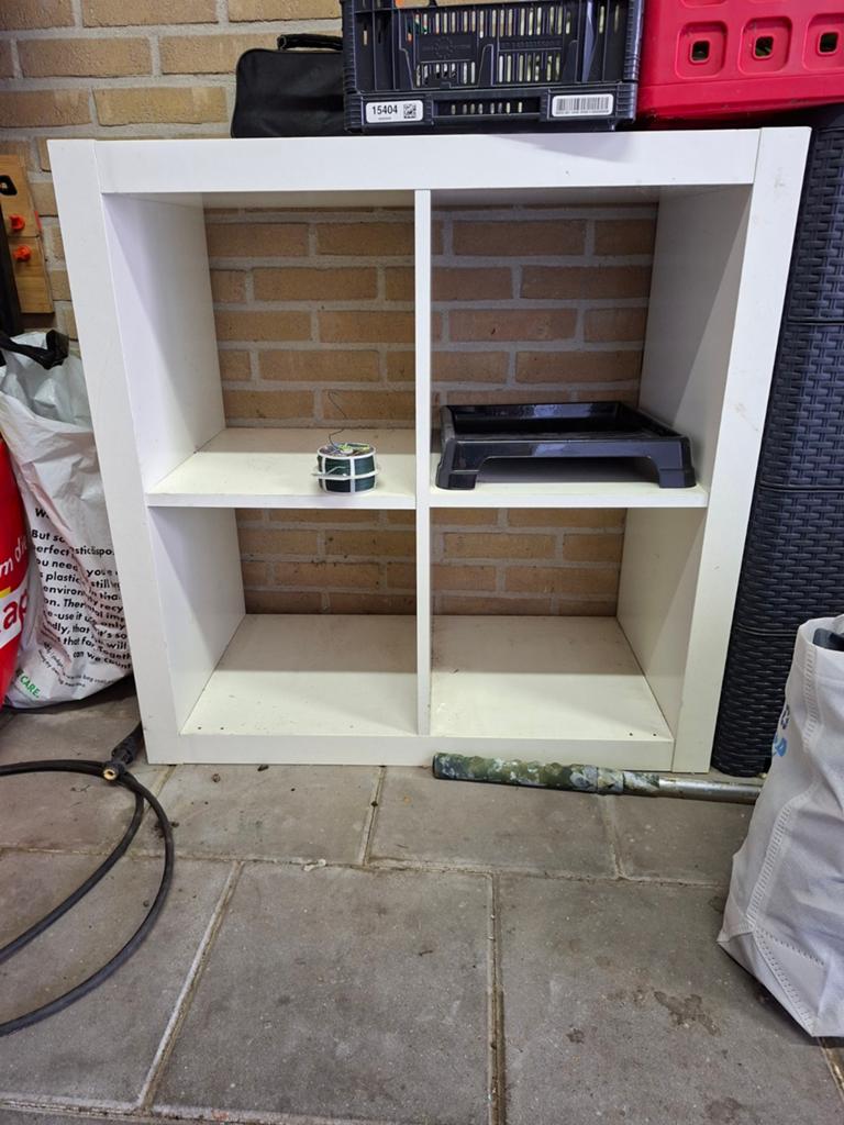 IKEA KALLAX kast wit - 4 vakken, Ophalen, Met plank(en), Gebruikt, 50 tot 100 cm