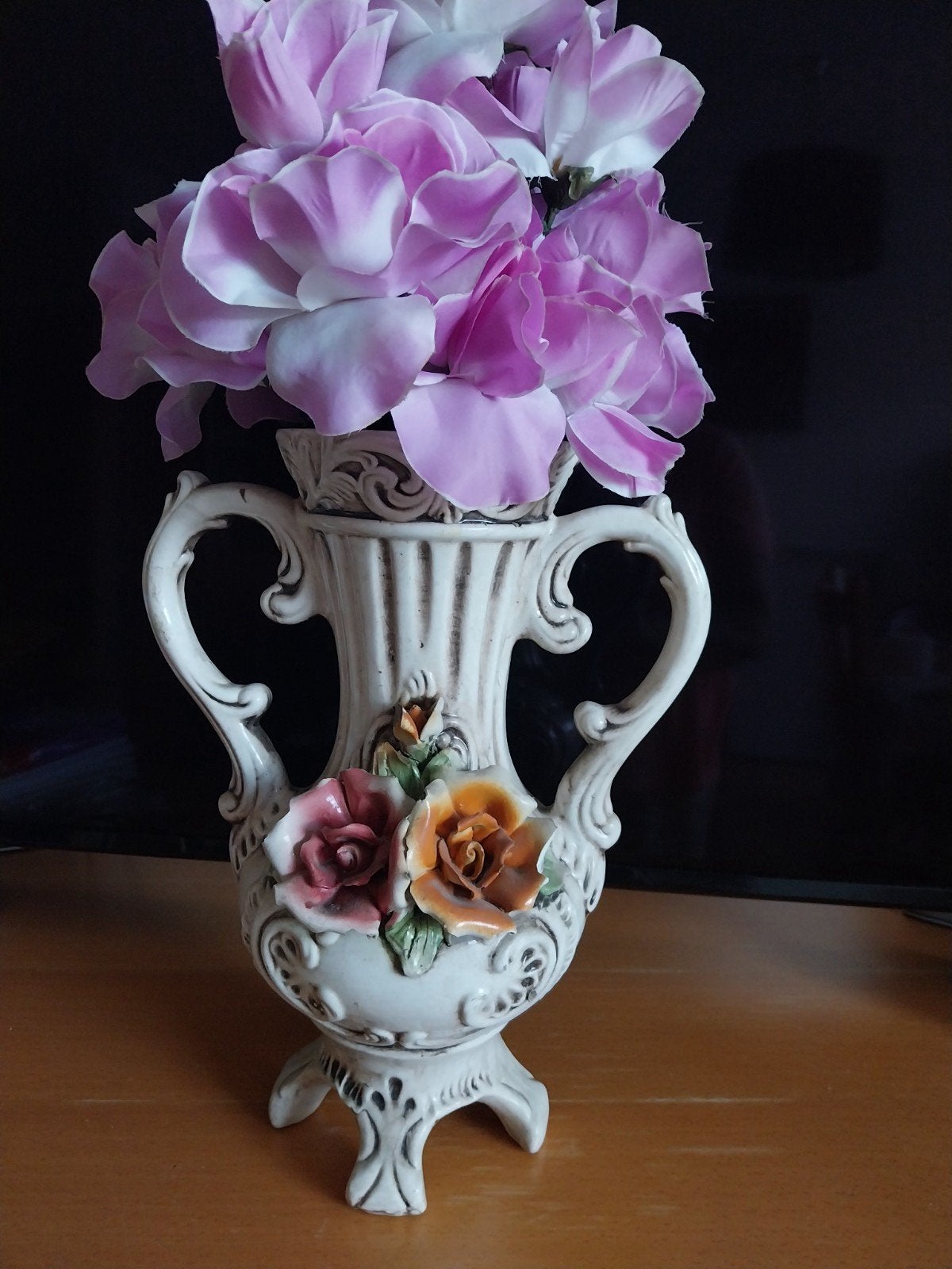 Vintage vaas met bloemen uit Frankrijk, Ophalen
