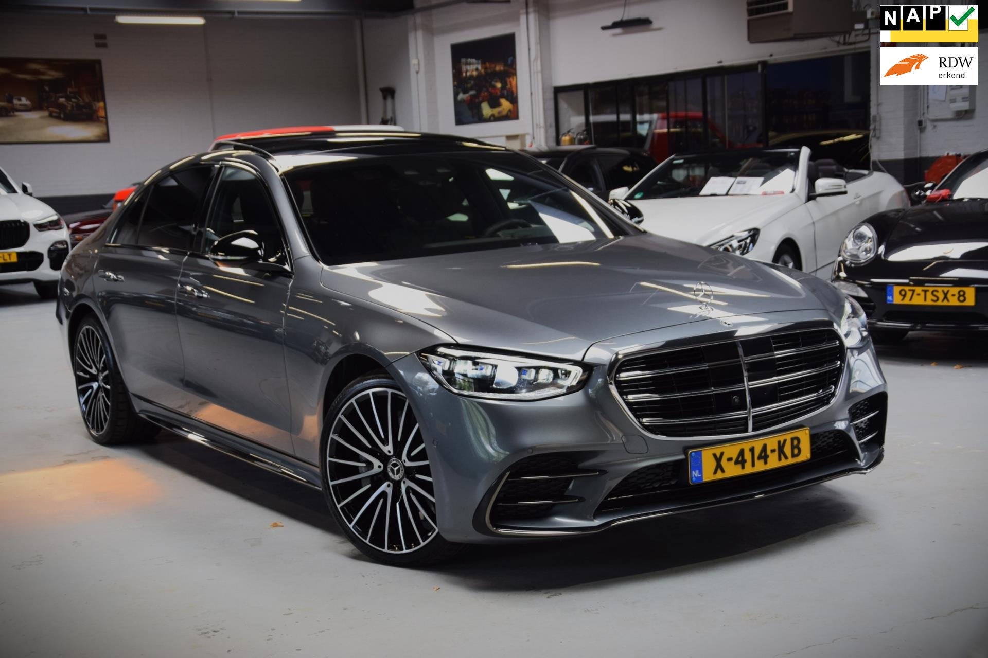 Mercedes-Benz S-klasse 580 e 4MATIC Lang AMG Line Panoramada, Auto's, Mercedes-Benz, Automaat, Gebruikt, 367 pk, Automatische klimaatregeling